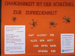 Unser Schaukasten vor der Kirche &raquo; 2016